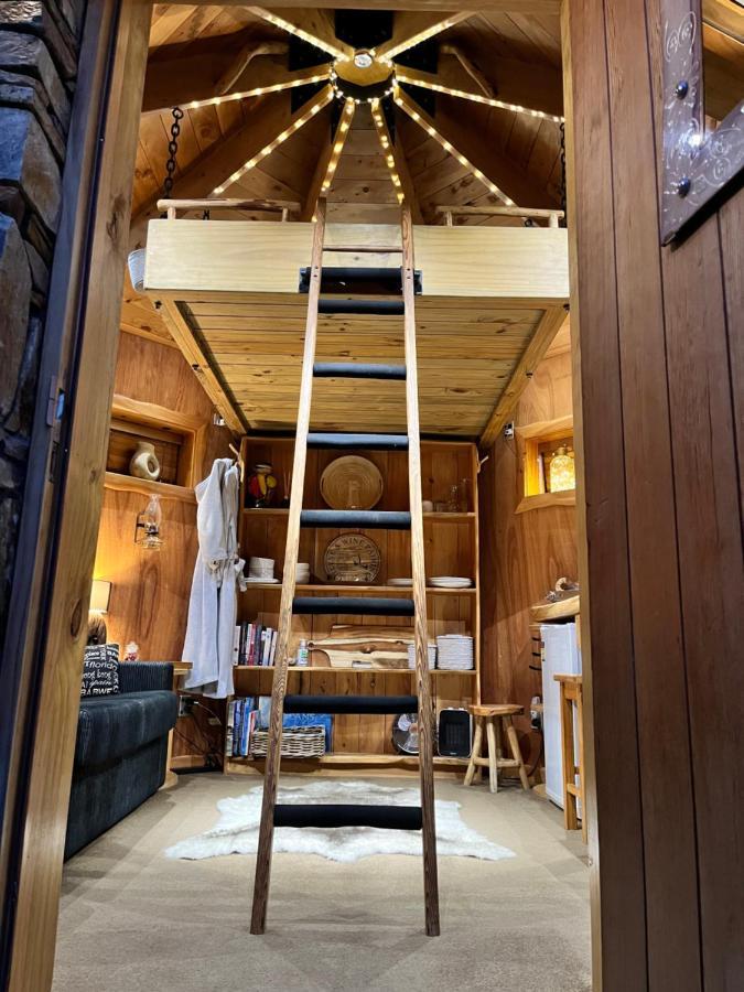 Tree House Lodge Bed & Breakfast Cheviot Exterior foto